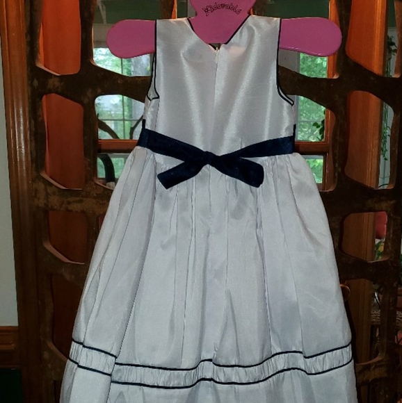 Girls Dress - Picture 2 of 2